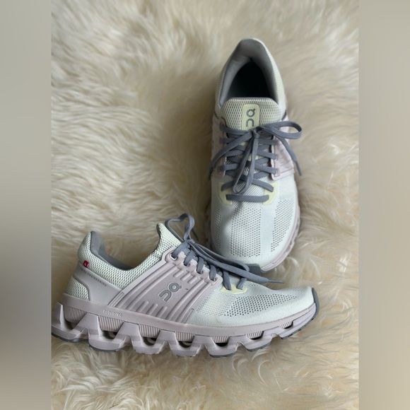 WOMEN'S ON CLOUDSWIFT 3 AD RUNNING SHOES Size 7.5 $165 - Picture 7 of 10
